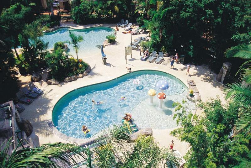 Ashmore Palms Holiday Village Гоулд Коуст Екстериор снимка