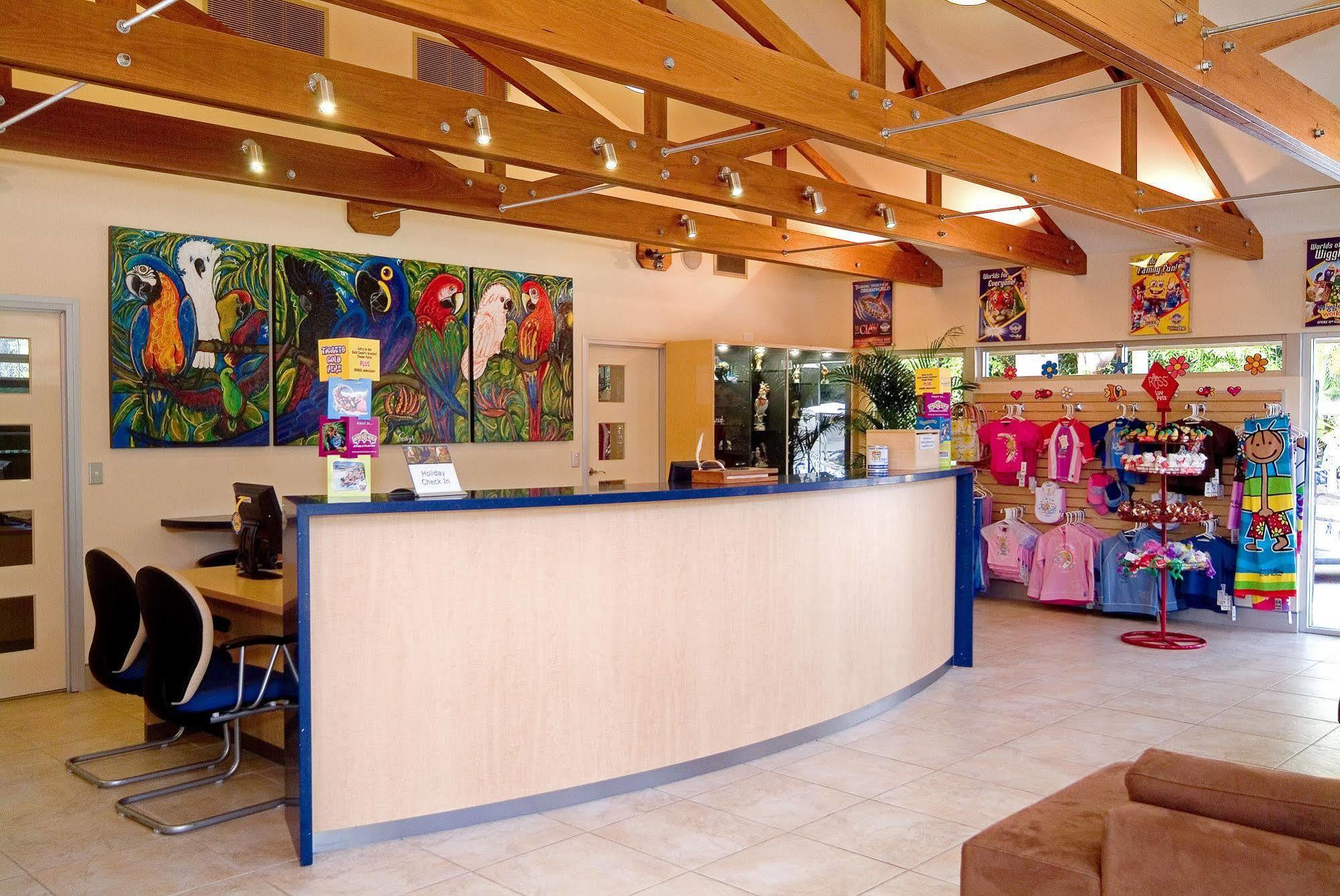 Ashmore Palms Holiday Village Гоулд Коуст Екстериор снимка