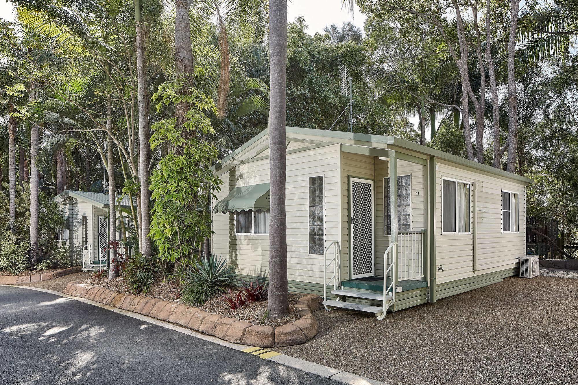 Ashmore Palms Holiday Village Гоулд Коуст Екстериор снимка