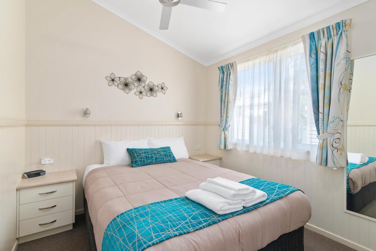 Ashmore Palms Holiday Village Гоулд Коуст Екстериор снимка